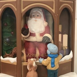 1995 Hallmark Kris Kringle Lighted Ornament